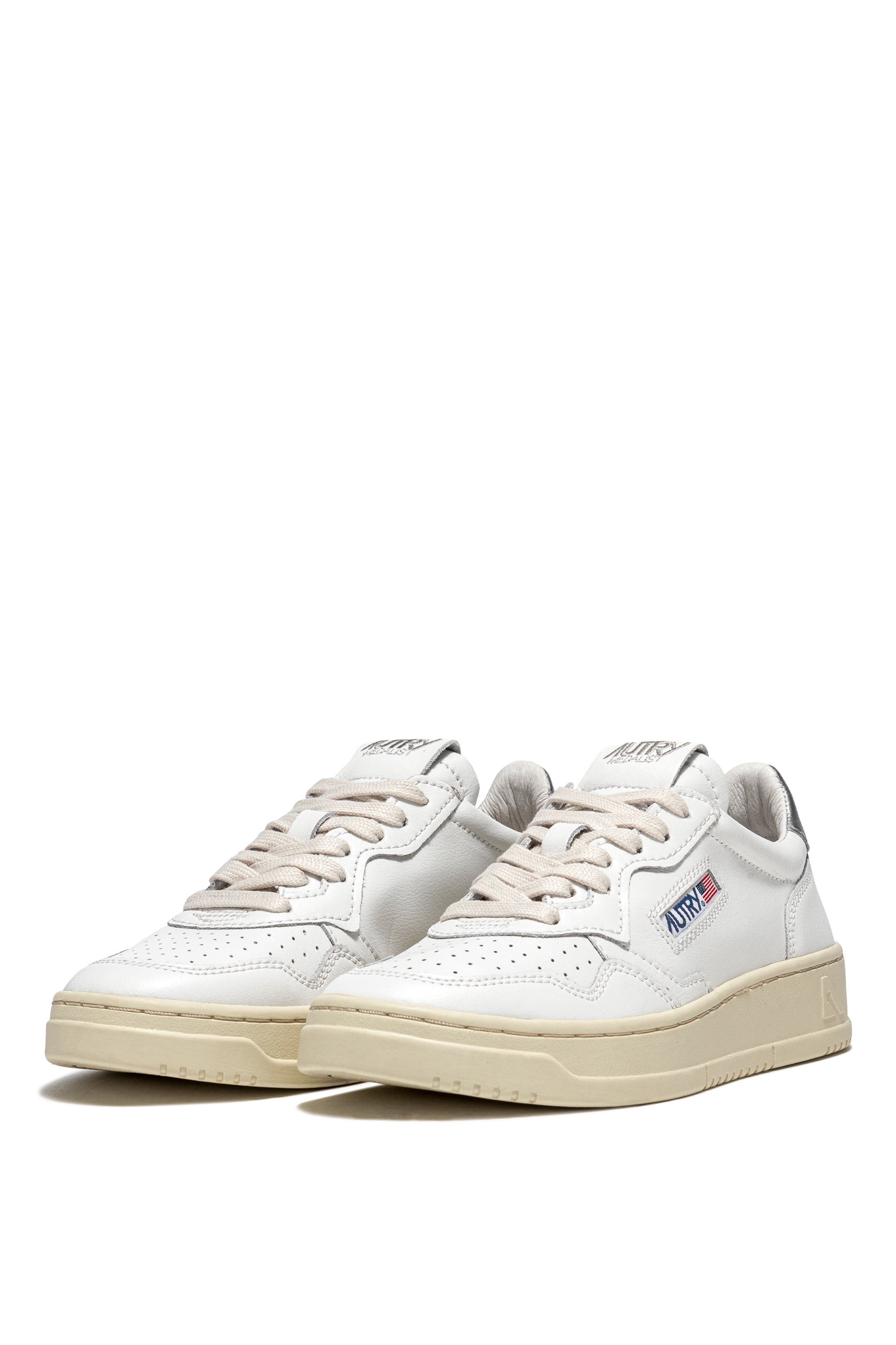 MEDALIST LOW WOM LEAT/LEAT WHT/SILVER