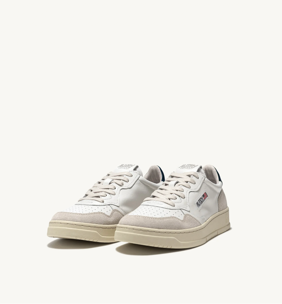 MEDALIST LOW SNEAKERS IN WHITE AND BLUE LEATHER AND BEIGE SUEDE