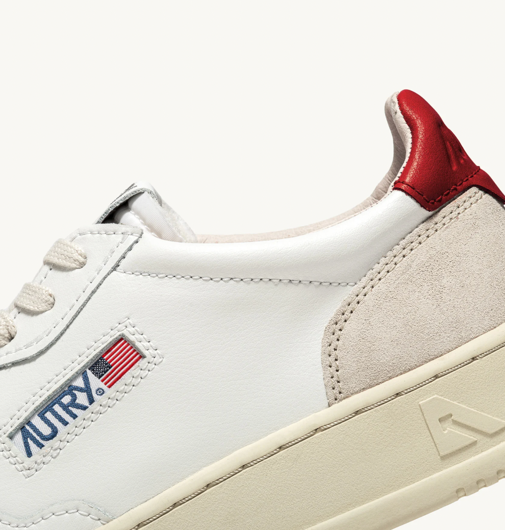 MEDALIST LOW SNEAKERS IN WHITE AND RED LEATHER AND BEIGE SUEDE