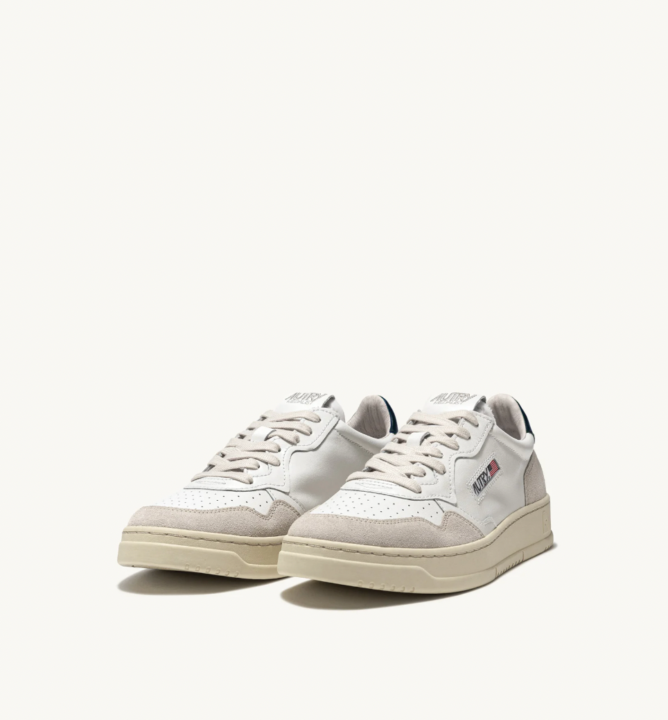MEDALIST LOW SNEAKERS IN WHITE AND BLUE LEATHER AND BEIGE SUEDE