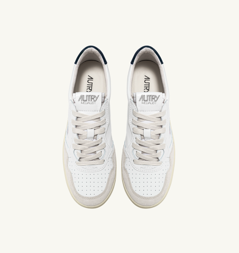 MEDALIST LOW SNEAKERS IN WHITE AND BLUE LEATHER AND BEIGE SUEDE