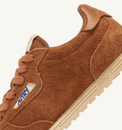 WINDSPIN LOW MAN PERFOR/SUEDE BROWN