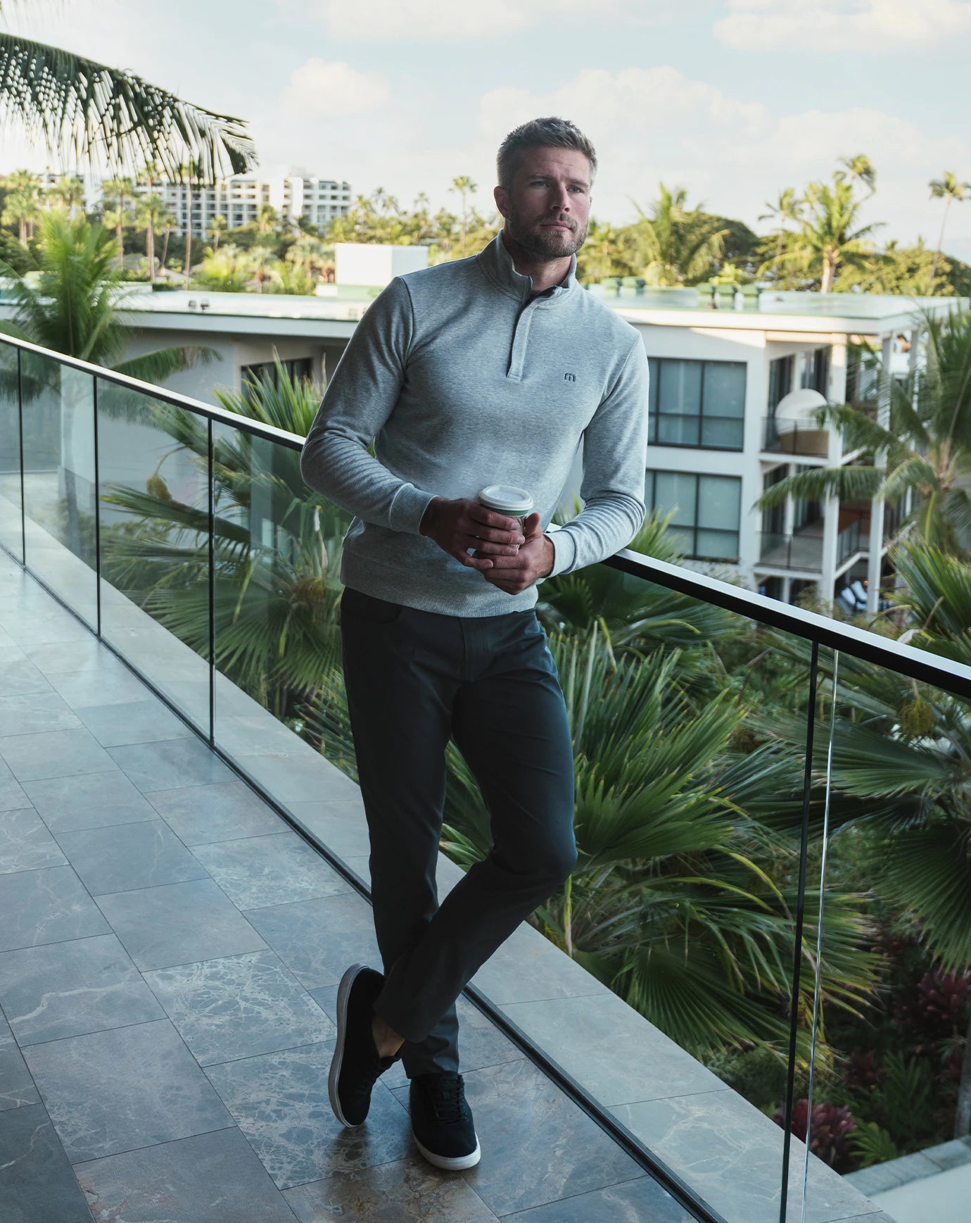 Open To Close Pants Black