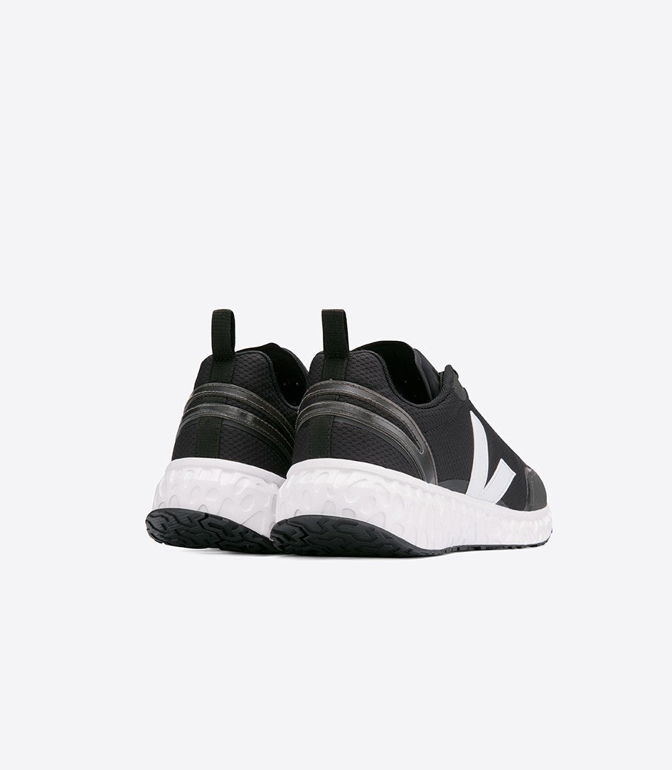 Zapatilla Condor Mesh Black White