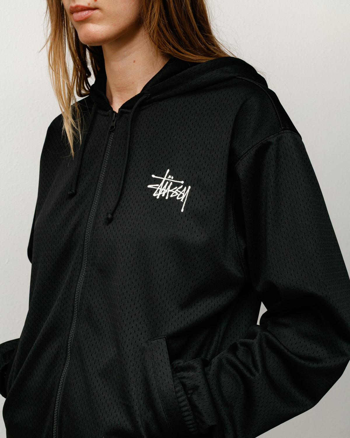 ATHLETIC MESH ZIP HOOD BLACK
