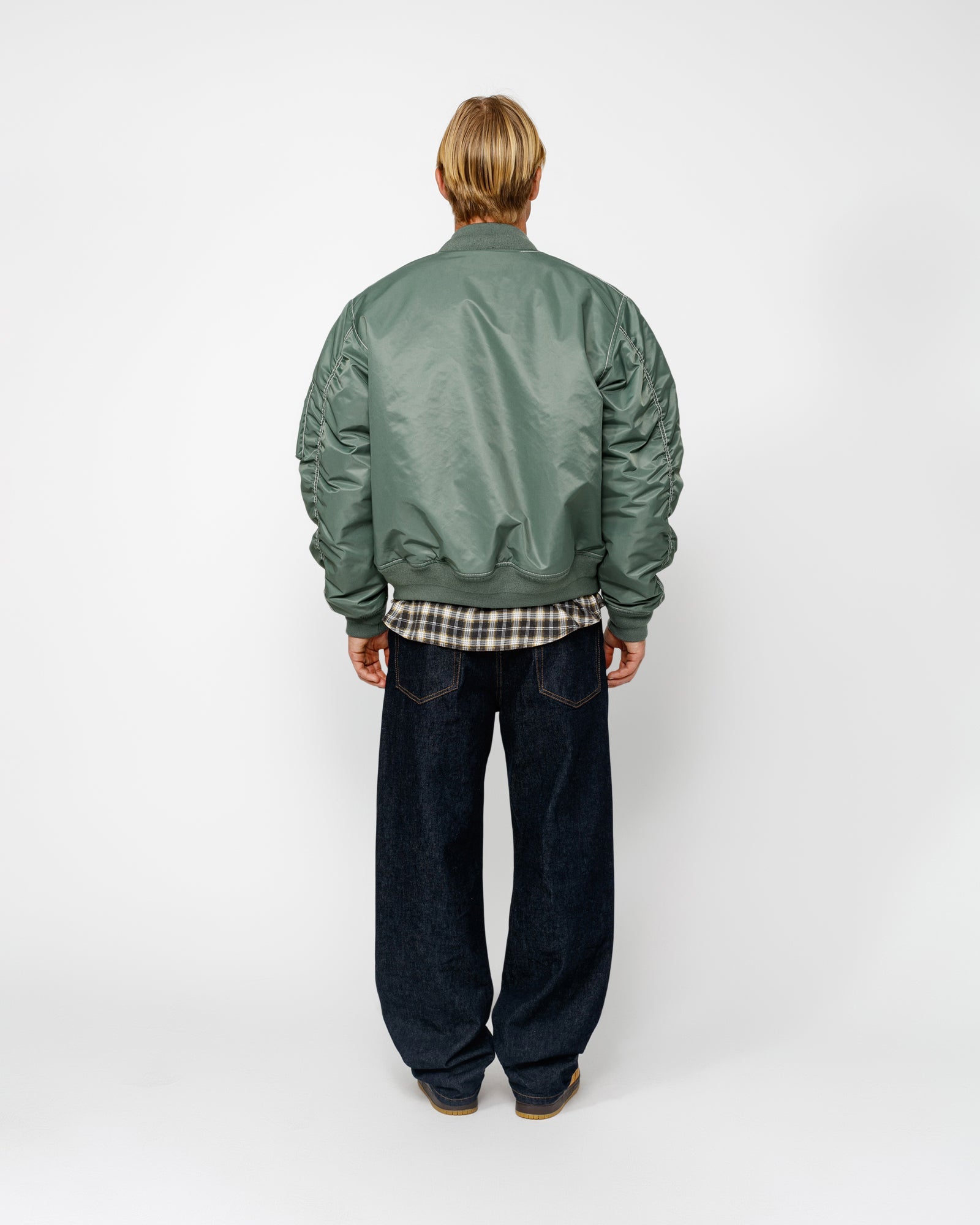 BUILT BOMBER JACKET GREEN