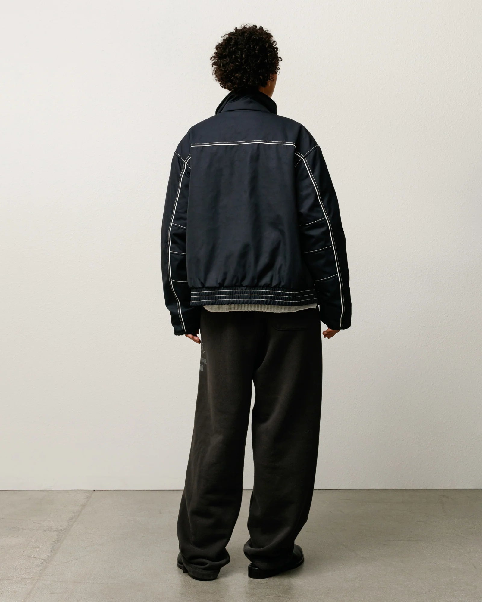 INSULATED BUILT JACKET BLACK
