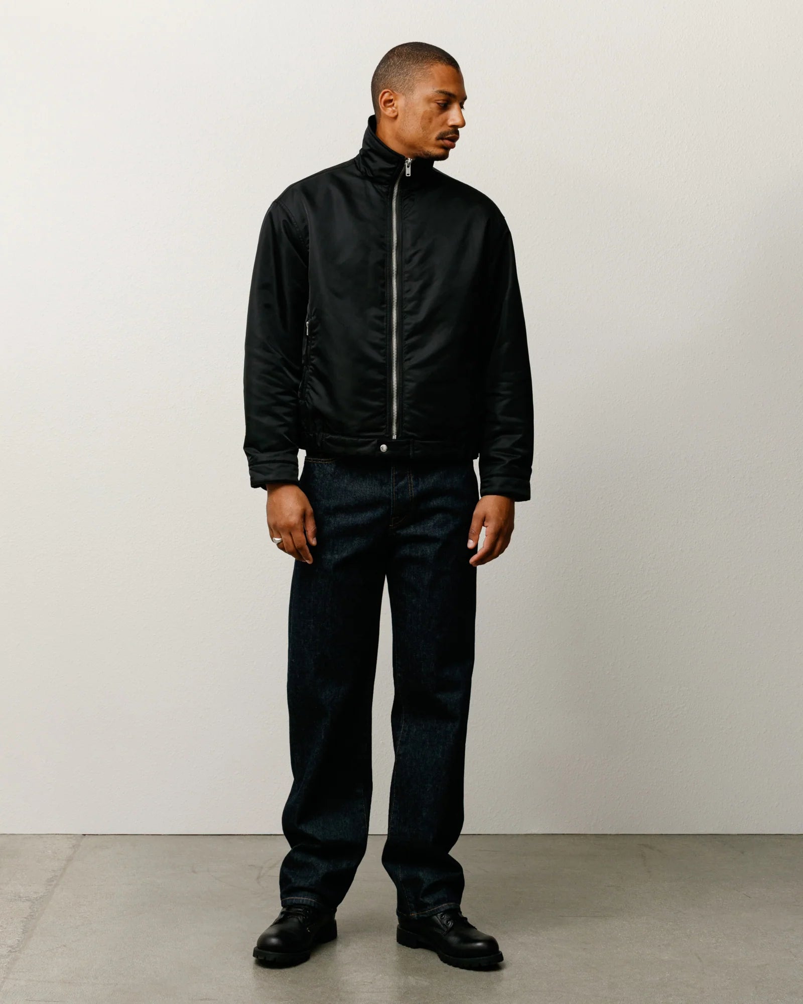 PILE LINED ZIP JACKET BLACK