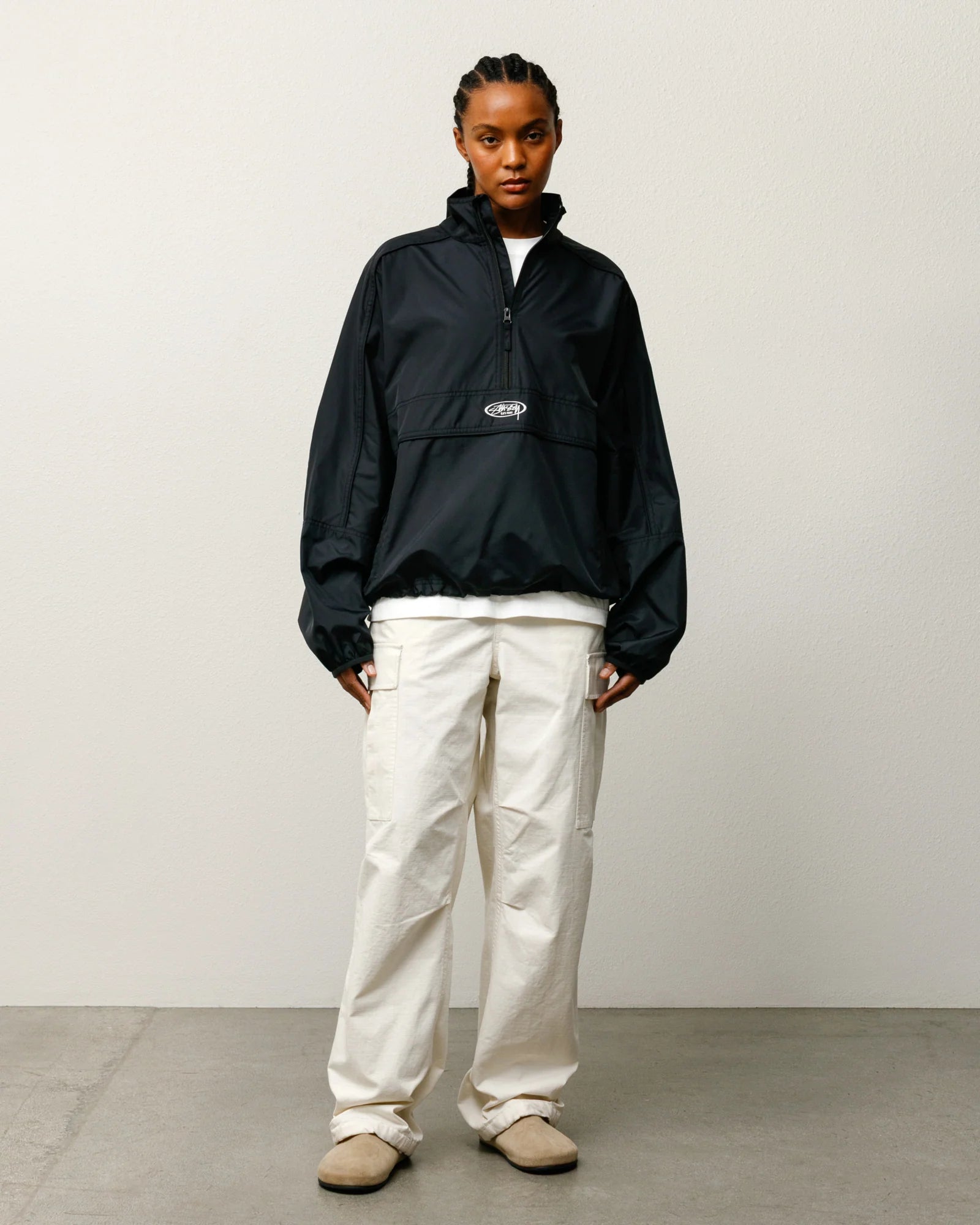 LIGHTWEIGHT PULLOVER JACKET BLACK