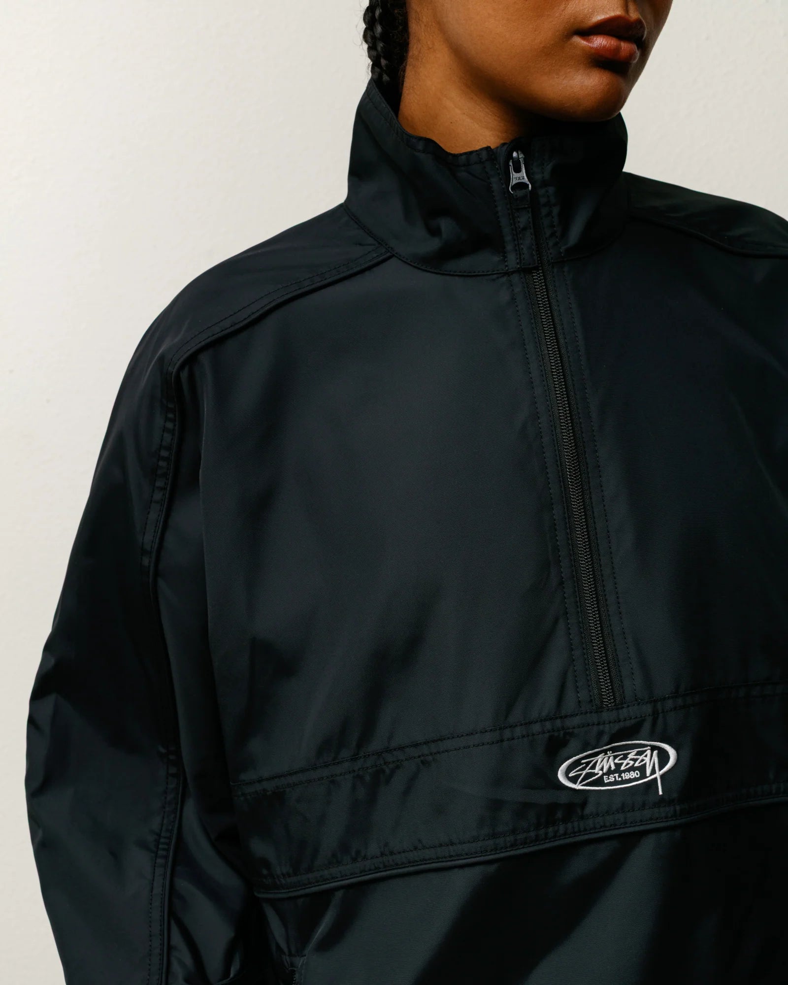 LIGHTWEIGHT PULLOVER JACKET BLACK
