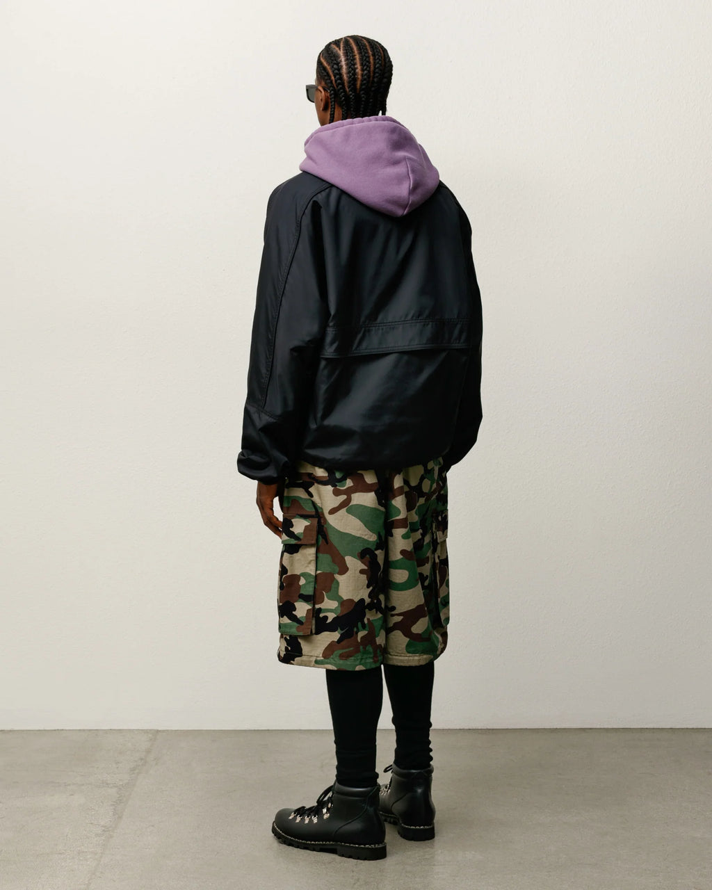 LIGHTWEIGHT PULLOVER JACKET BLACK