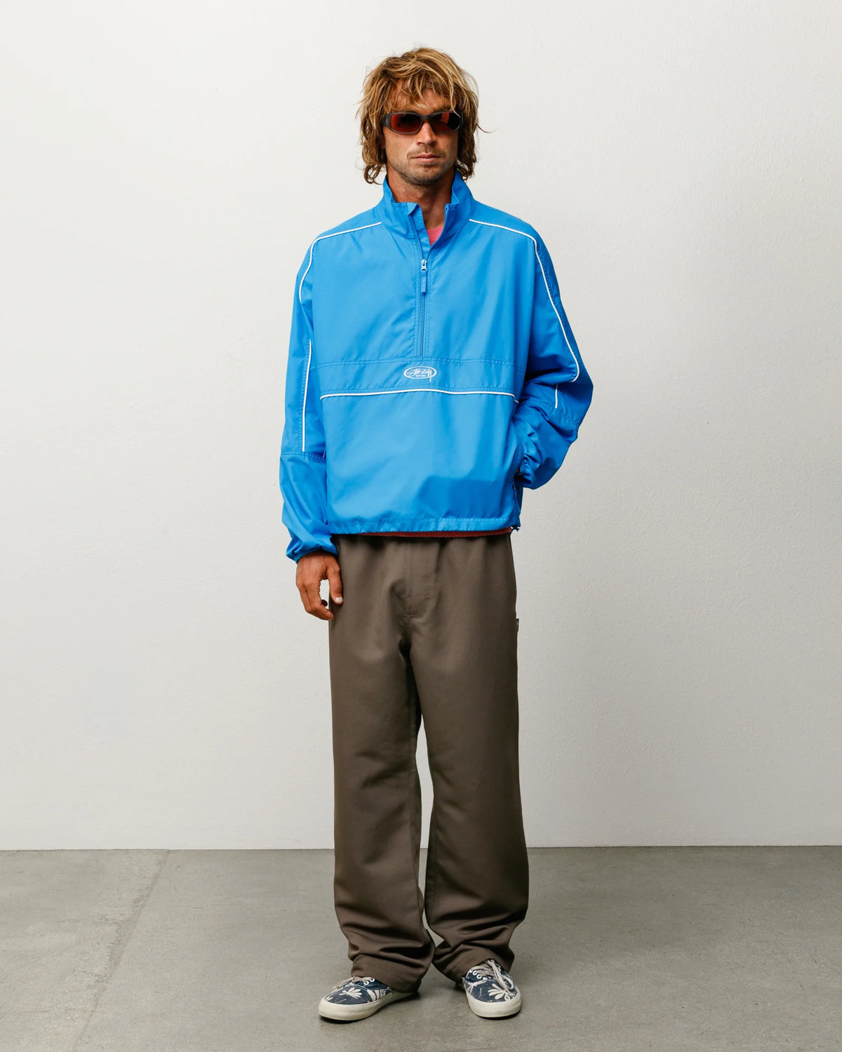 LIGHTWEIGHT PULLOVER JACKET BLUE