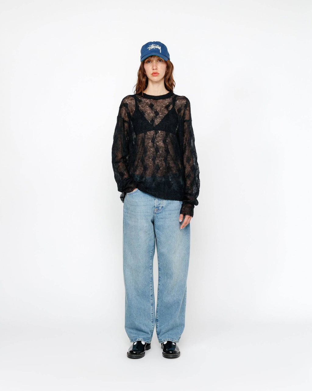 LOOSE KNIT CROSS CABLE