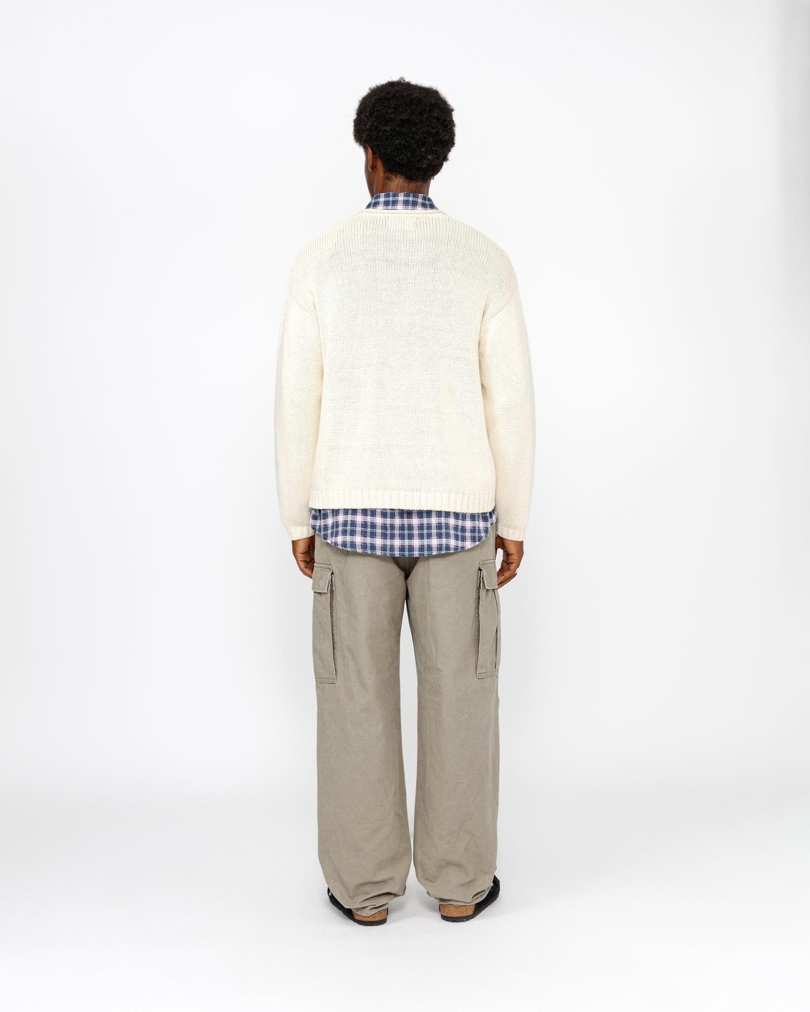 ROLL V-NECK LOGO SWEATER NATURAL