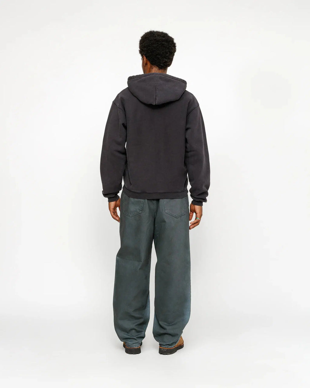 OUTLINE ZIP HOOD WASHED BLACK