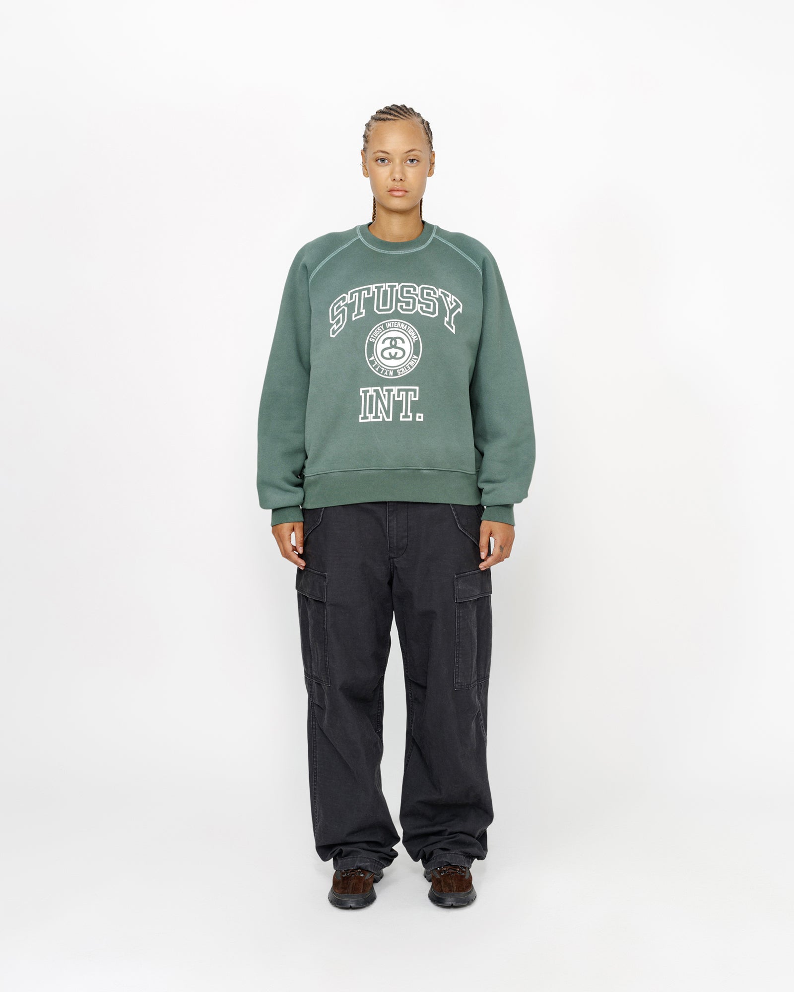 OVERLOCK VARSITY RAGLAN CREW PINE