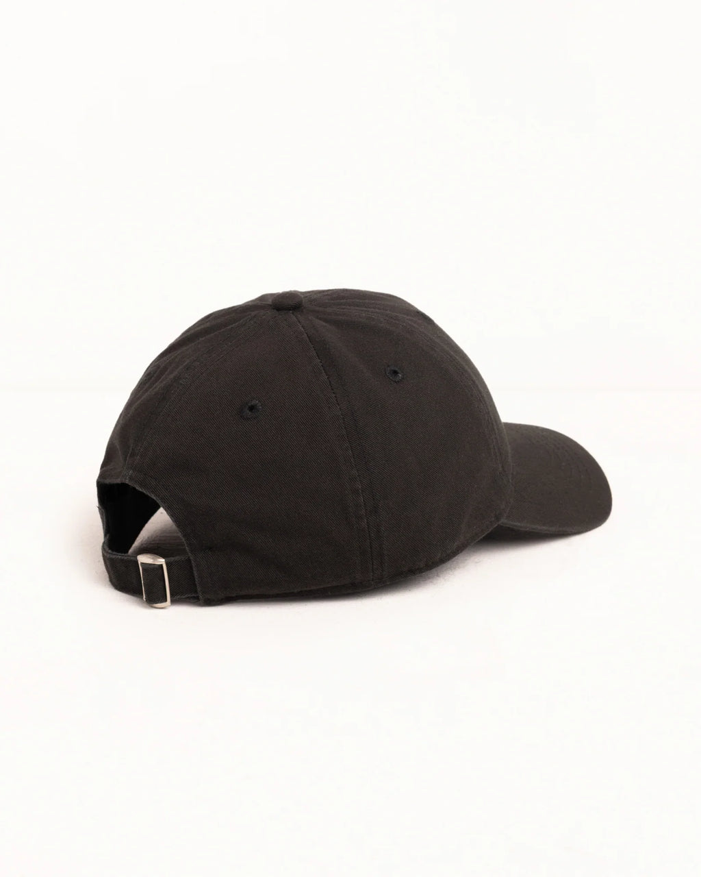 LP 1980 STRAPBACK BLACK