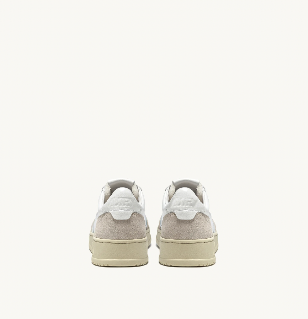 MEDALIST LOW SNEAKERS IN WHITE LEATHER AND BEIGE SUEDE