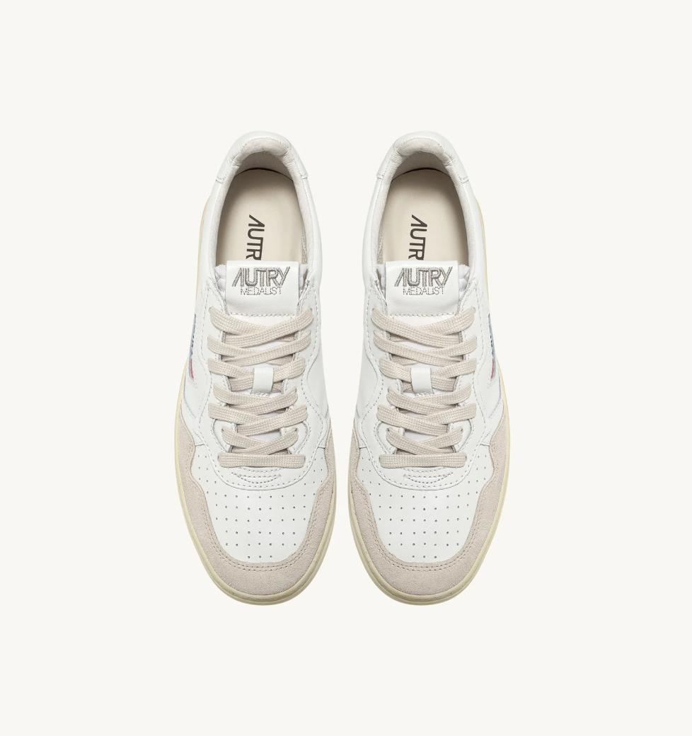 MEDALIST LOW SNEAKERS IN WHITE LEATHER AND BEIGE SUEDE