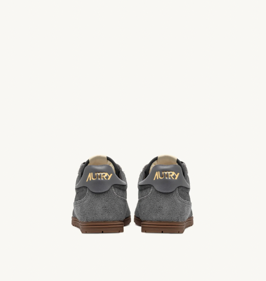 WINDSPIN LOW WOM PERFOR/SUEDE AVION