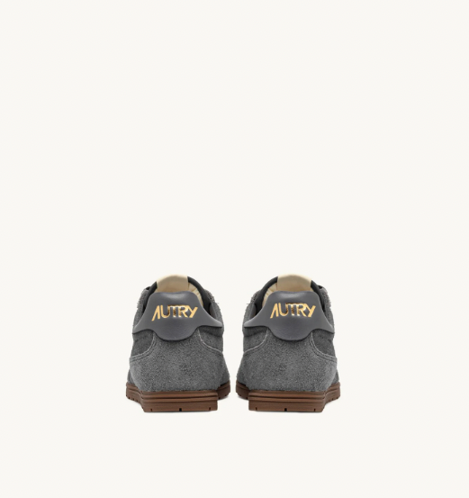 WINDSPIN LOW MAN PERFOR/SUEDE AVION