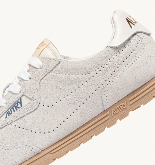 WINDSPIN LOW MAN PERFOR/SUEDE OFF WHITE