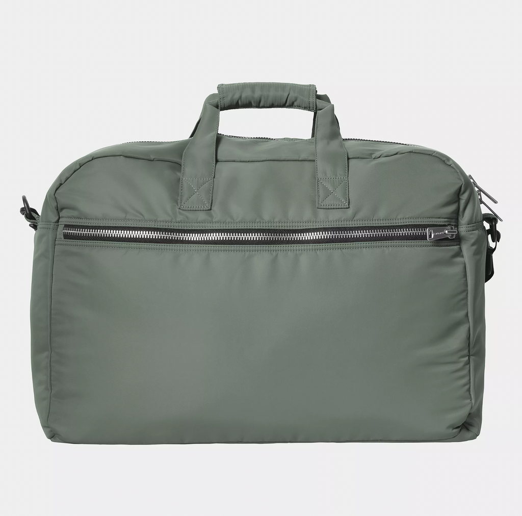 Otley Weekend Bag park