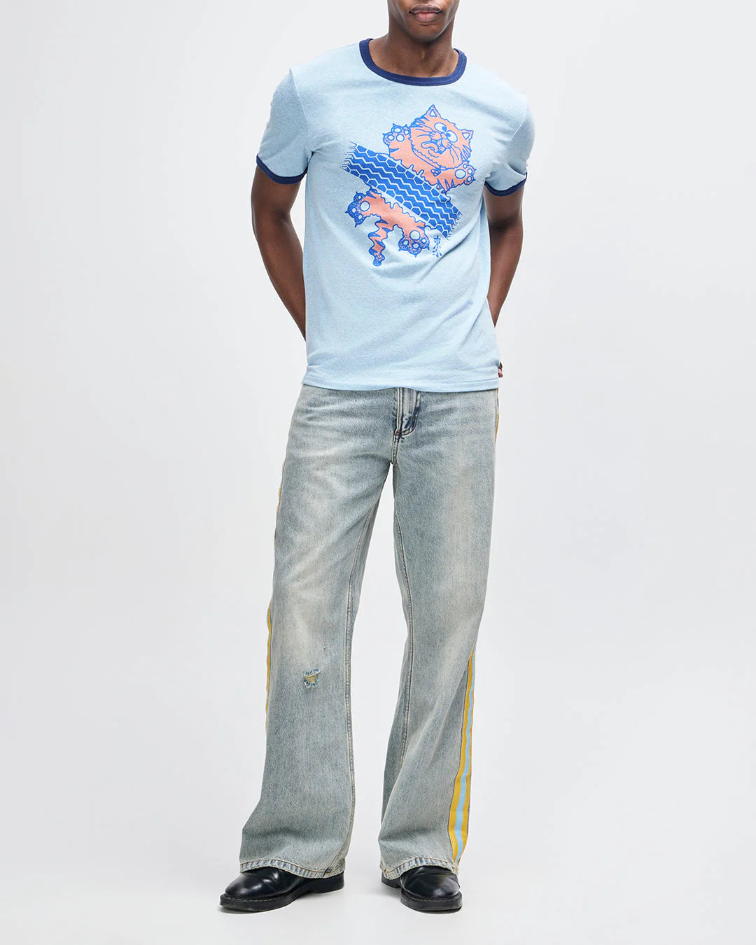 Flat Out Tee Strong Blue