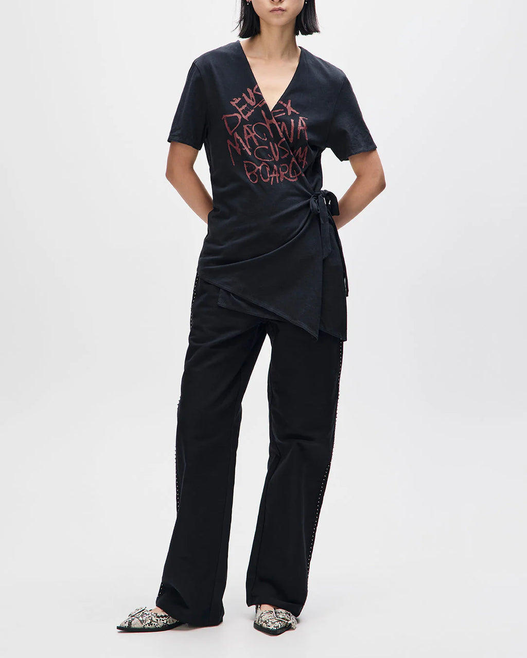 Rogue Wrap Tee Black