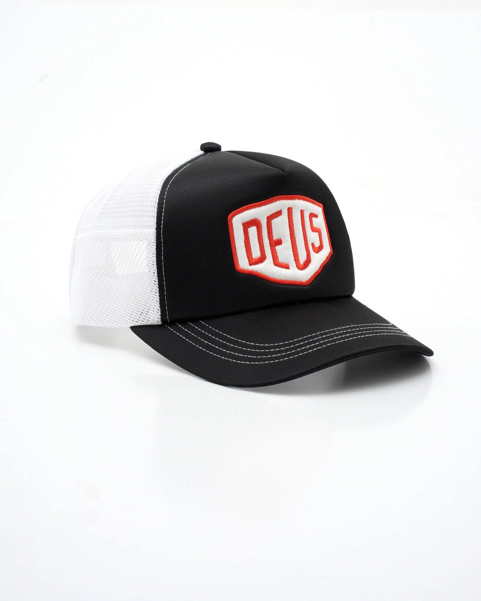 Shield Luxx Trucker
