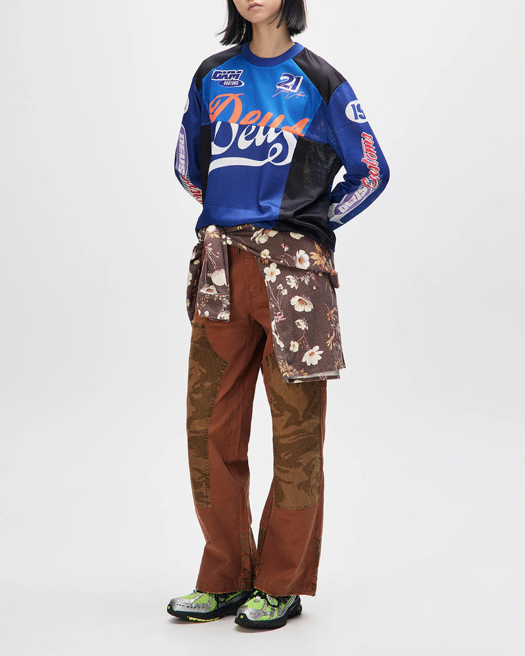 Moss Gather Moto Blue Light