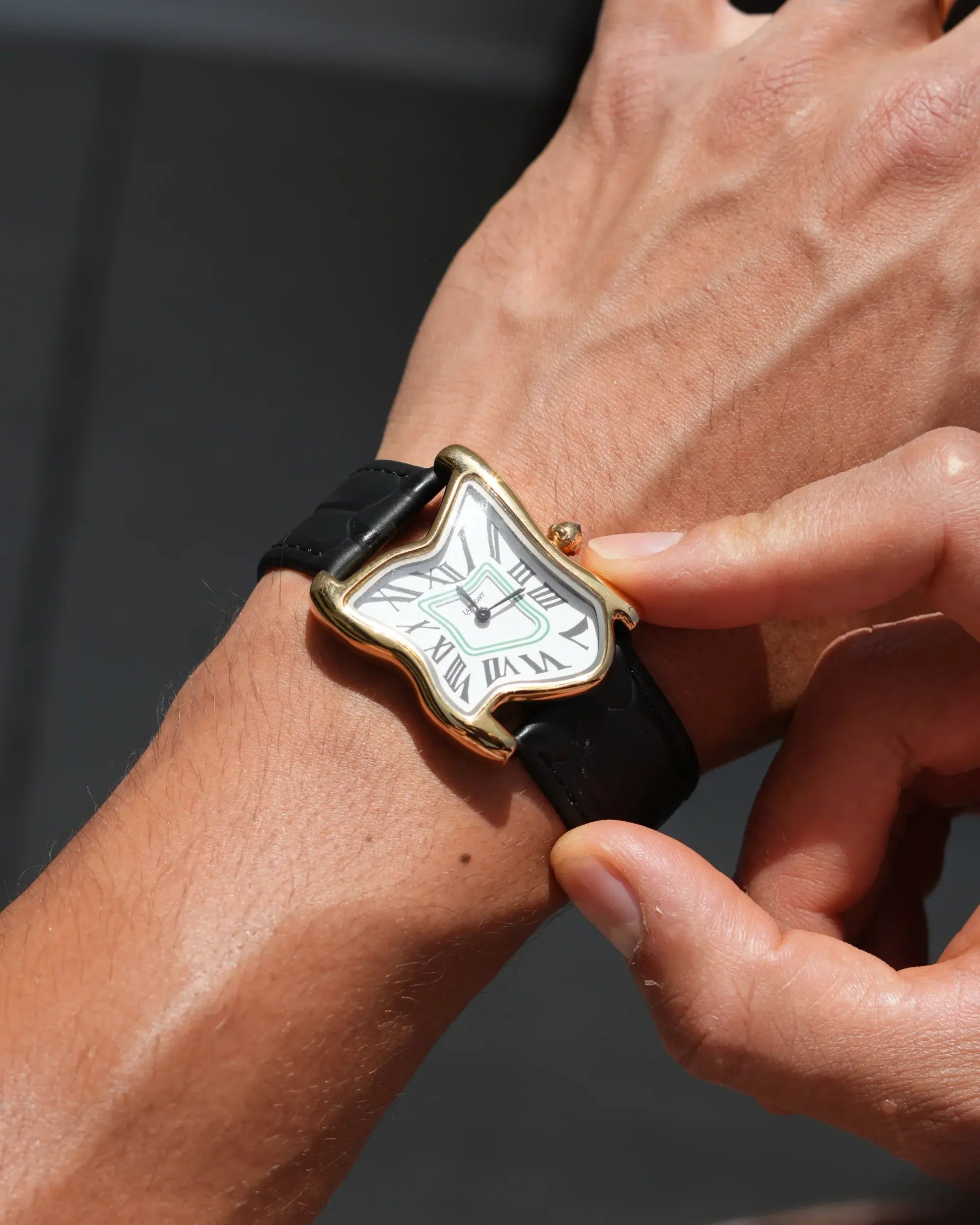 Laphont Melting Watch Square Gold Large Case Band Black