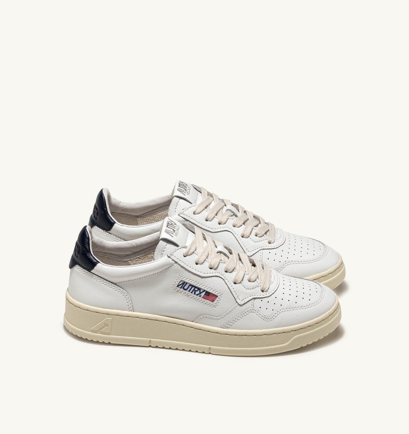 MEDALIST LOW MAN  LEATHER/LEATHER WHITE/SPACE