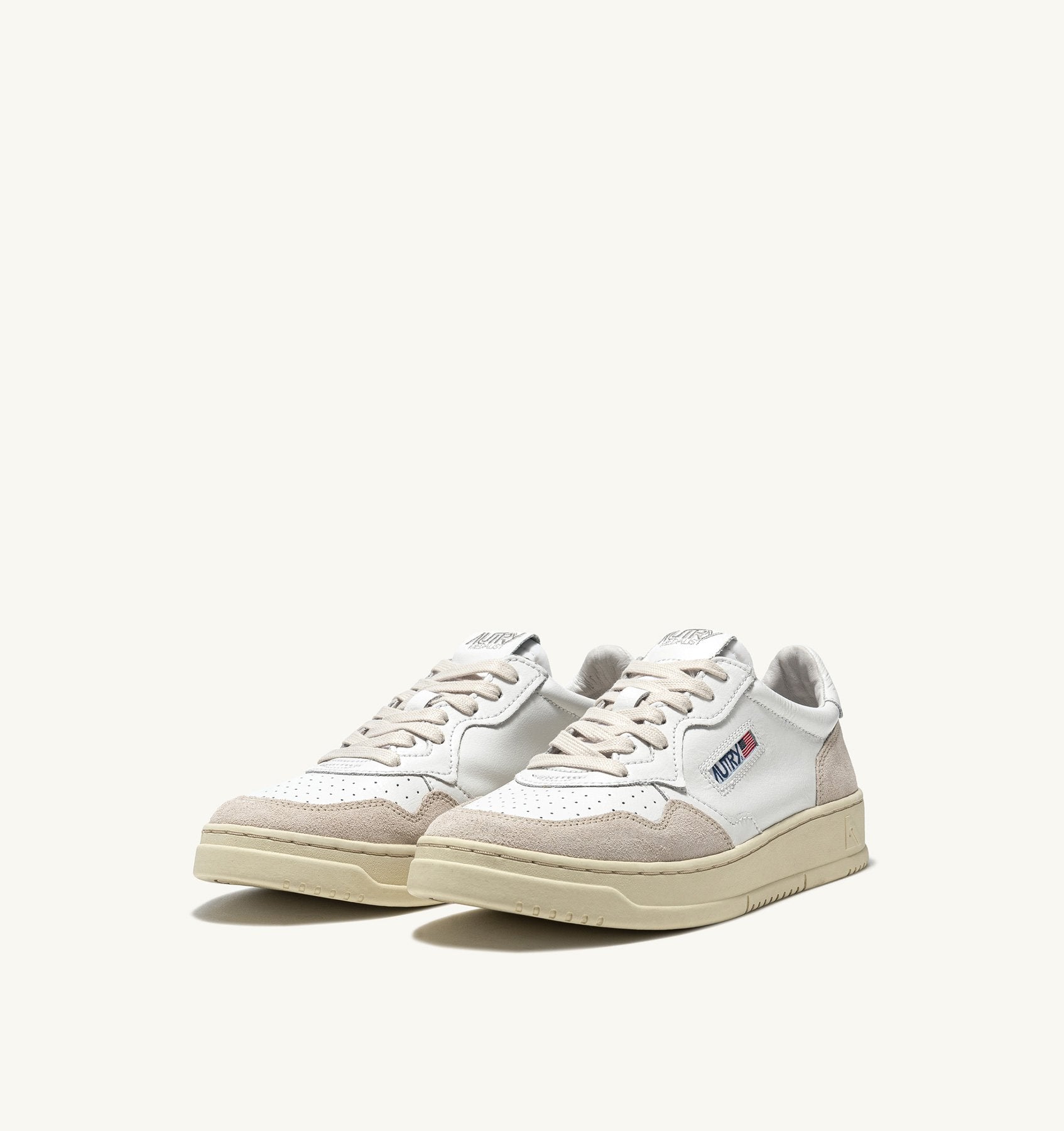 MEDALIST LOW WOM  LEATHER/SUEDE WHITE