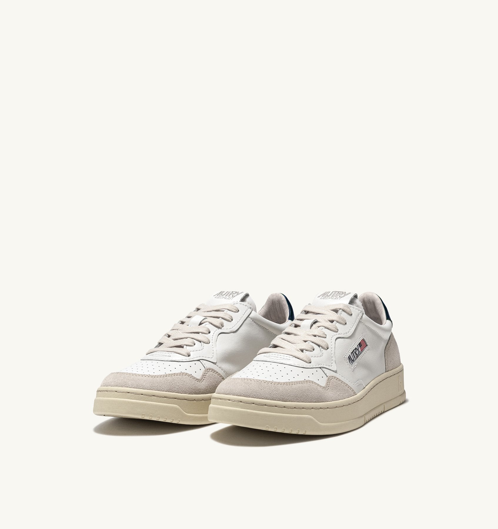 MEDALIST LOW WOM  LEAT/SUEDE WHITE/BLUE