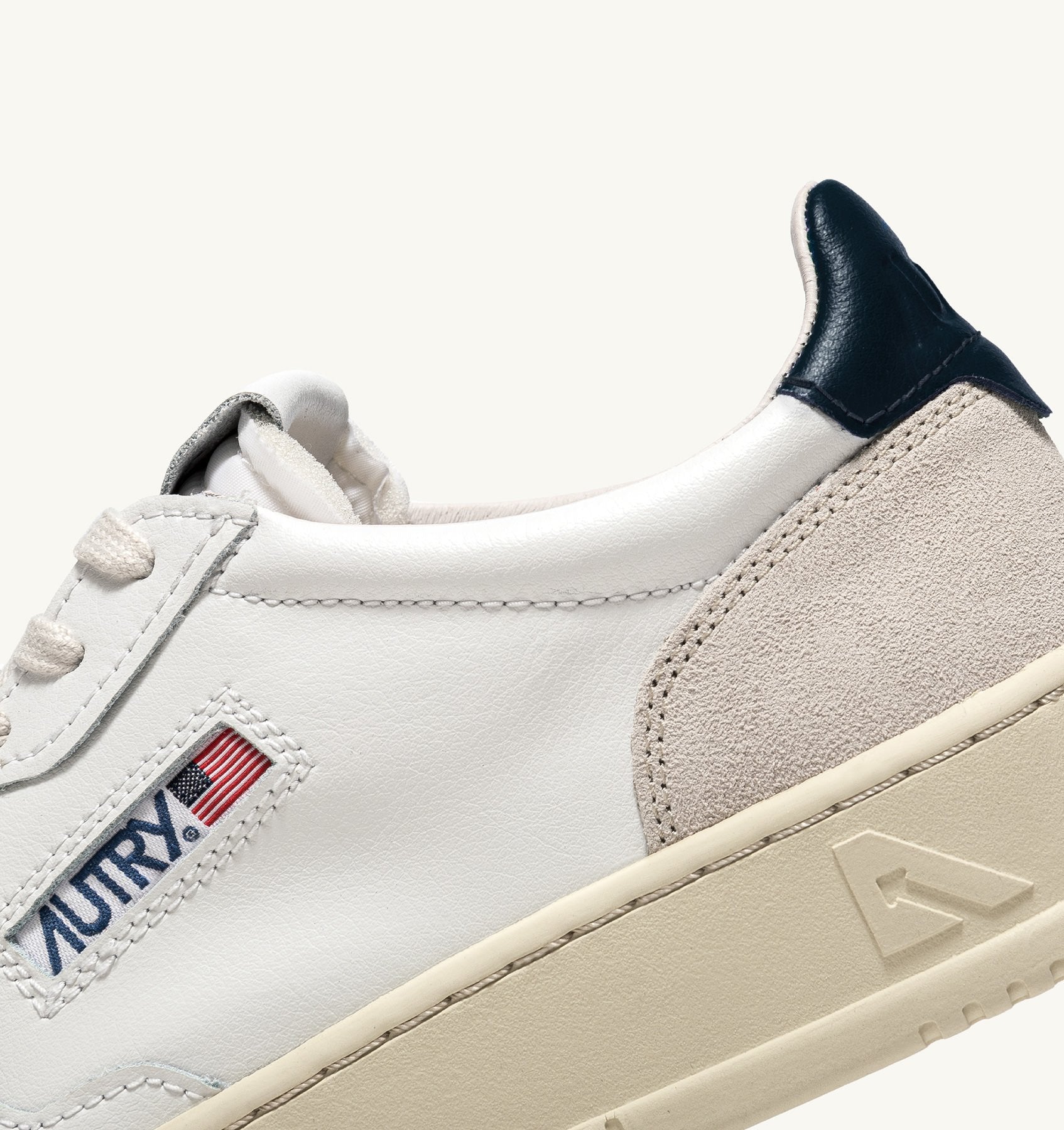 MEDALIST LOW MAN  LEATHER/SUEDE WHITE/BLUE