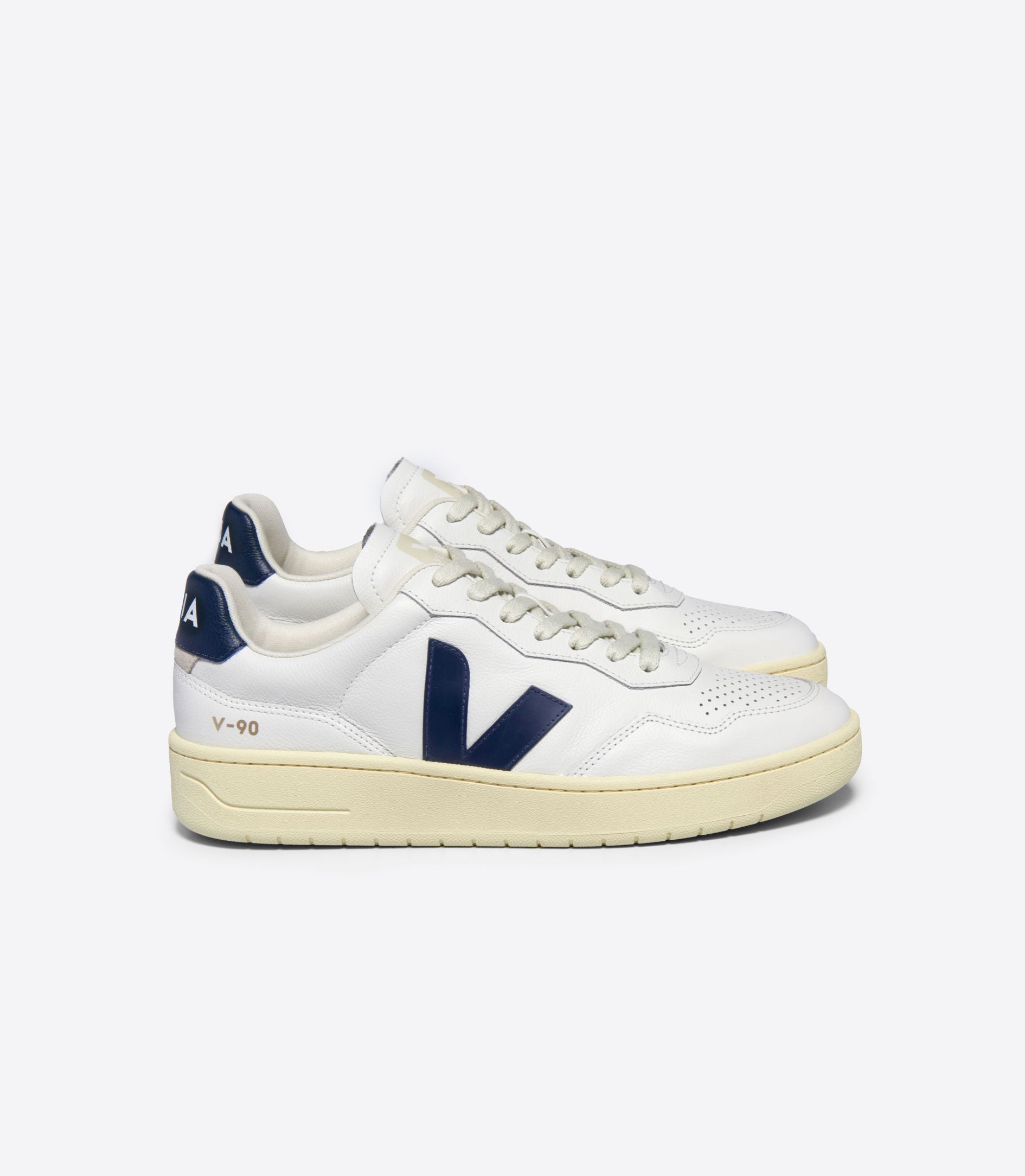 Zapatillas Veja V-90 White Nautico