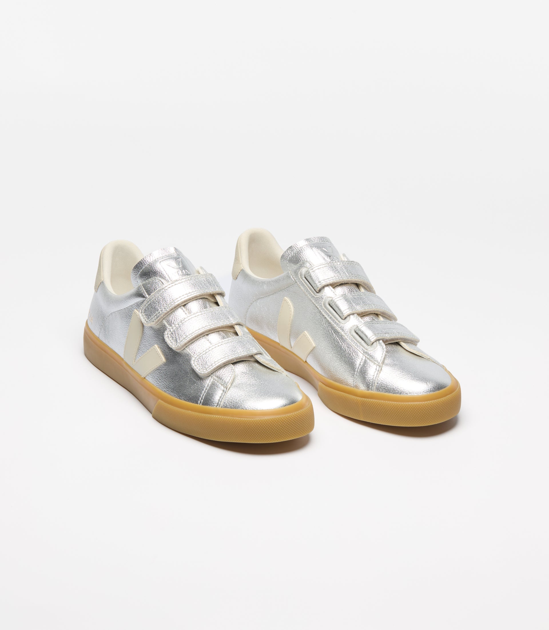 RECIFE LOGO LEATHER SILVER PIERRE