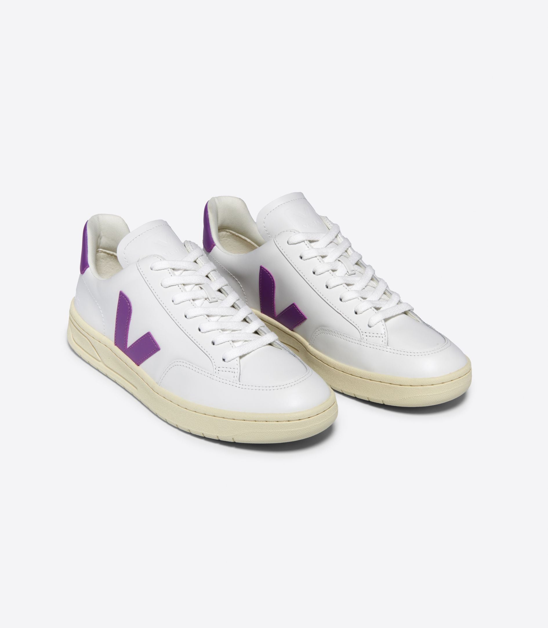 Zapatillas Veja V-12 White Comsos