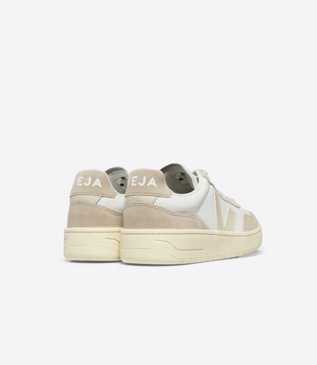 Zapatillas Veja V-90 Extra White Pierre