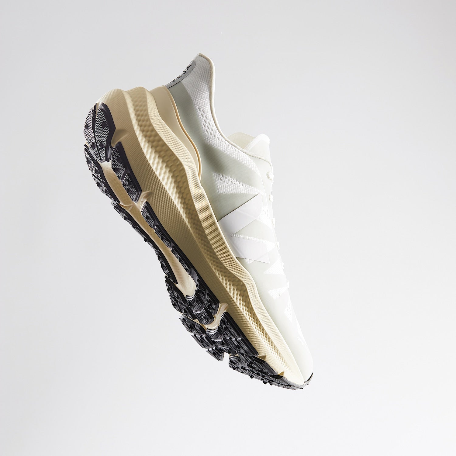 CONDOR 3 ADVANCED ENGINEERED-MESH FULL WHITE