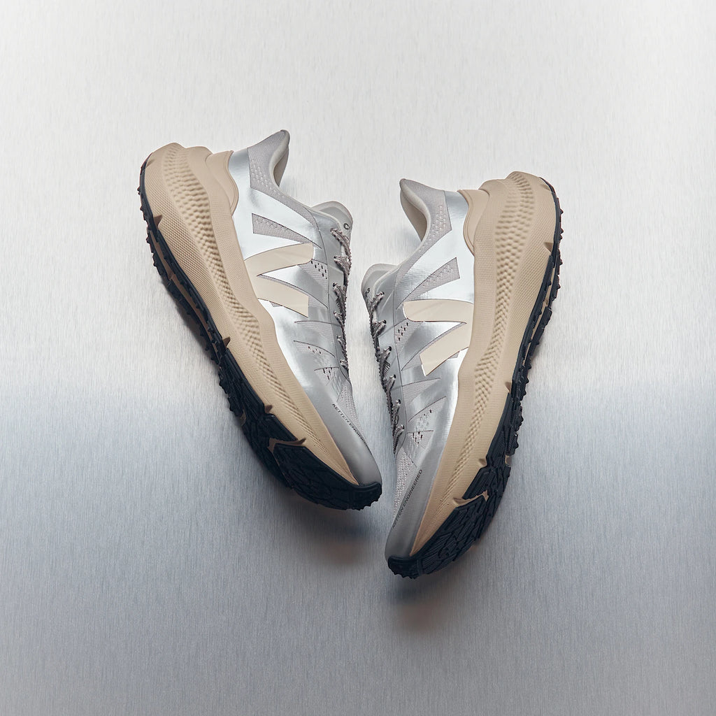 CONDOR 3 ADVANCED ENGINEERED-MESH SILVER CASHEW ALMOND