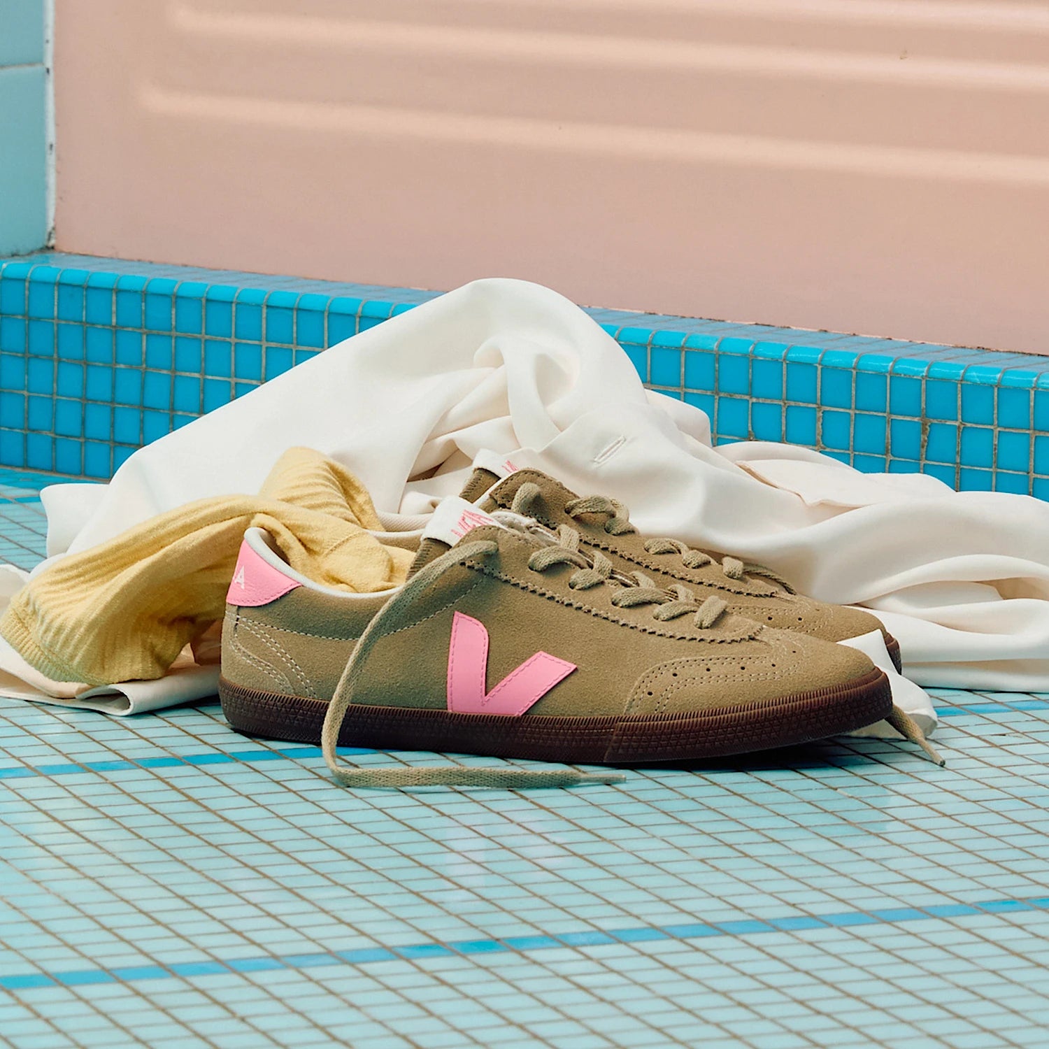 VOLLEY SUEDE TAUPE MALIBU BARK