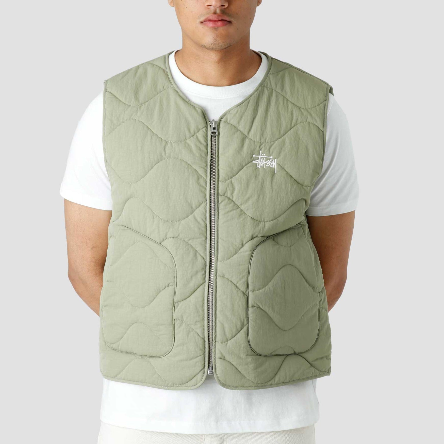 オンライン質屋 STUSSY RECYCLED NYLON LINER VEST Lサイズ