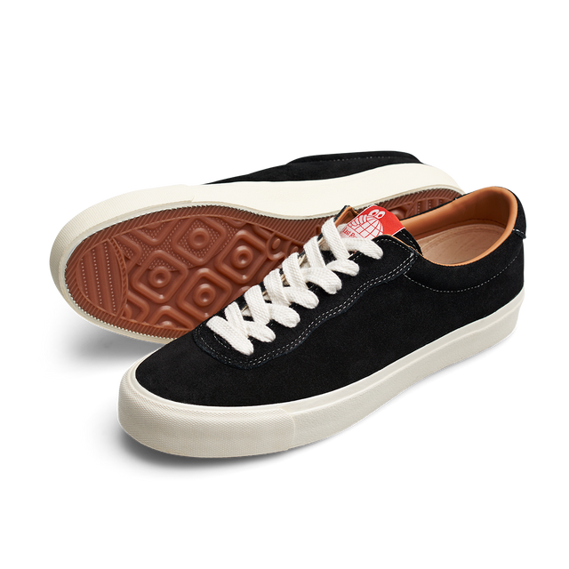 VM001 SUEDE LO (BLACK/WHITE)