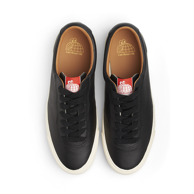 VM001 LEATHER LO (BLACK/WHITE)