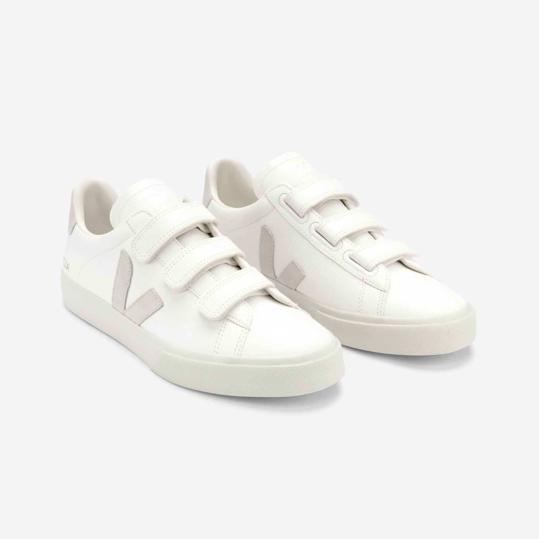 Zapatilla Veja Recife White Natural