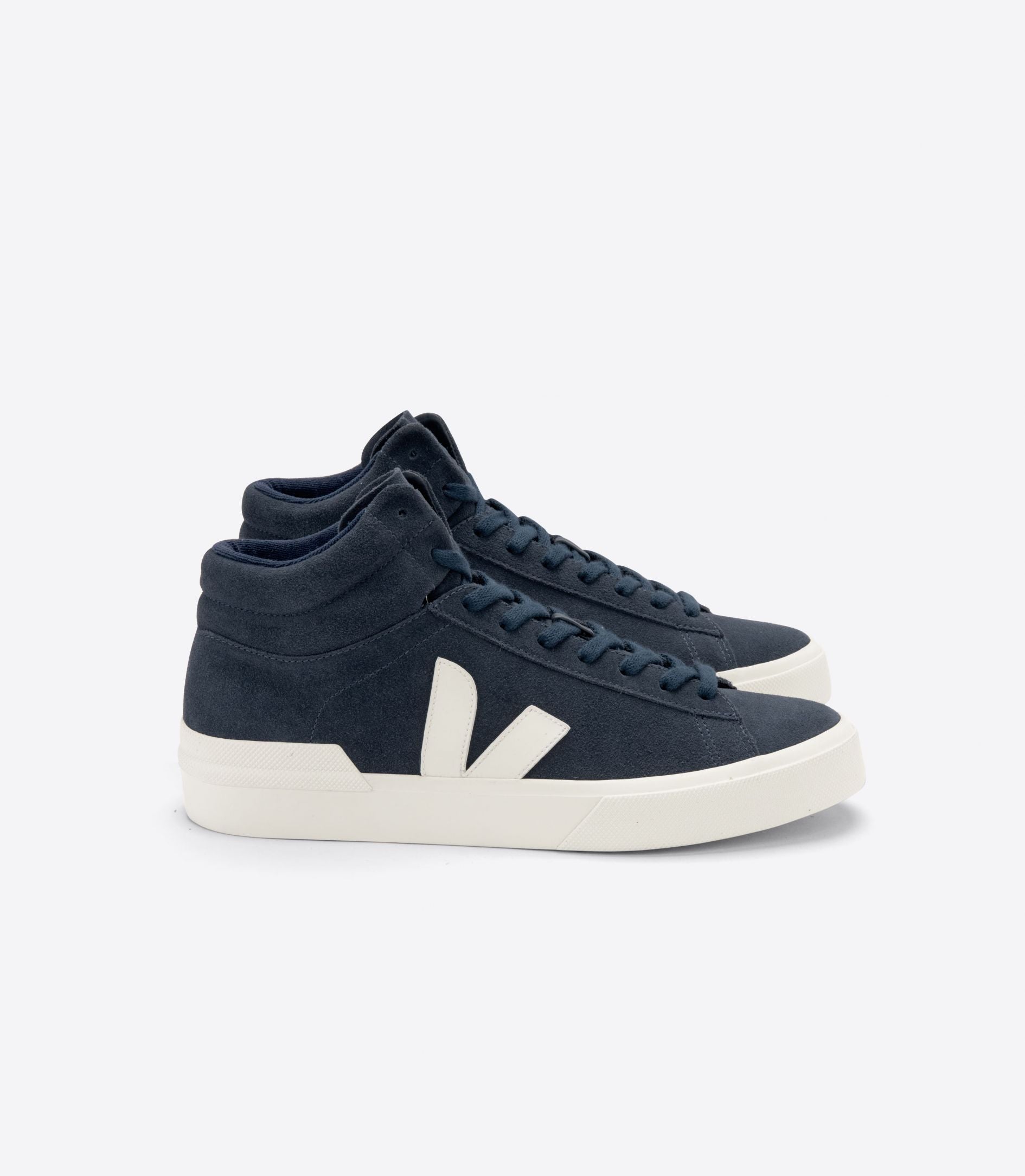 Zapatilla Veja Minotaur Suede Nautico Pierre