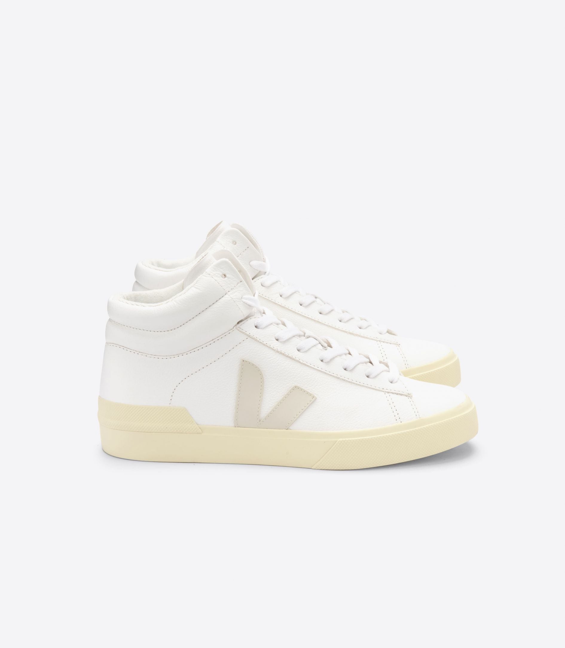 Zapatilla Veja Minotaur White Pierre Butter