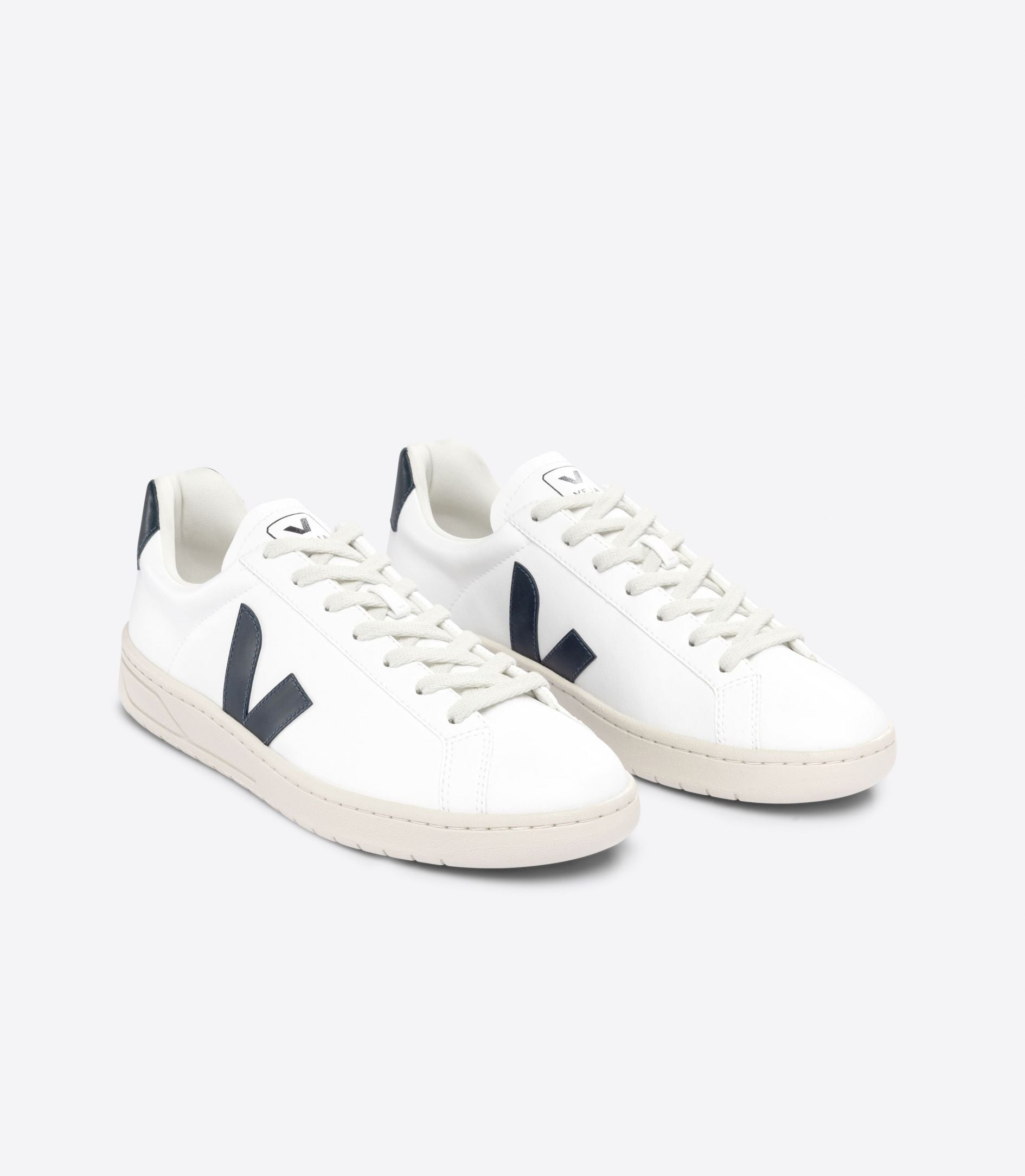 Zapatilla Veja Urca CWL White Nautico